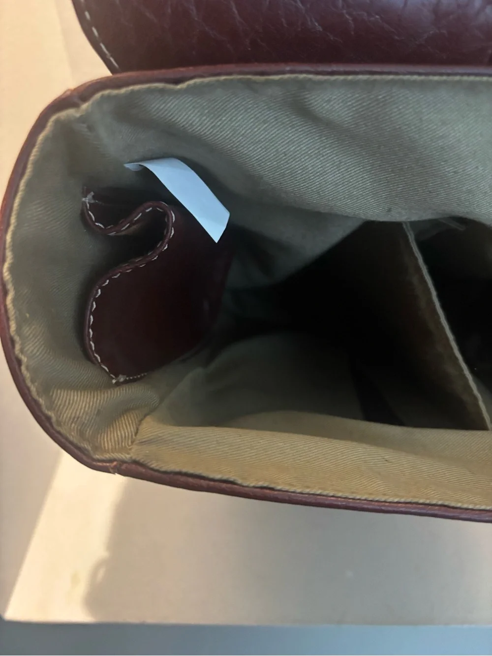 Leather wine satchel gift carrier-picnic/outdoors/travel drink bar red/brown